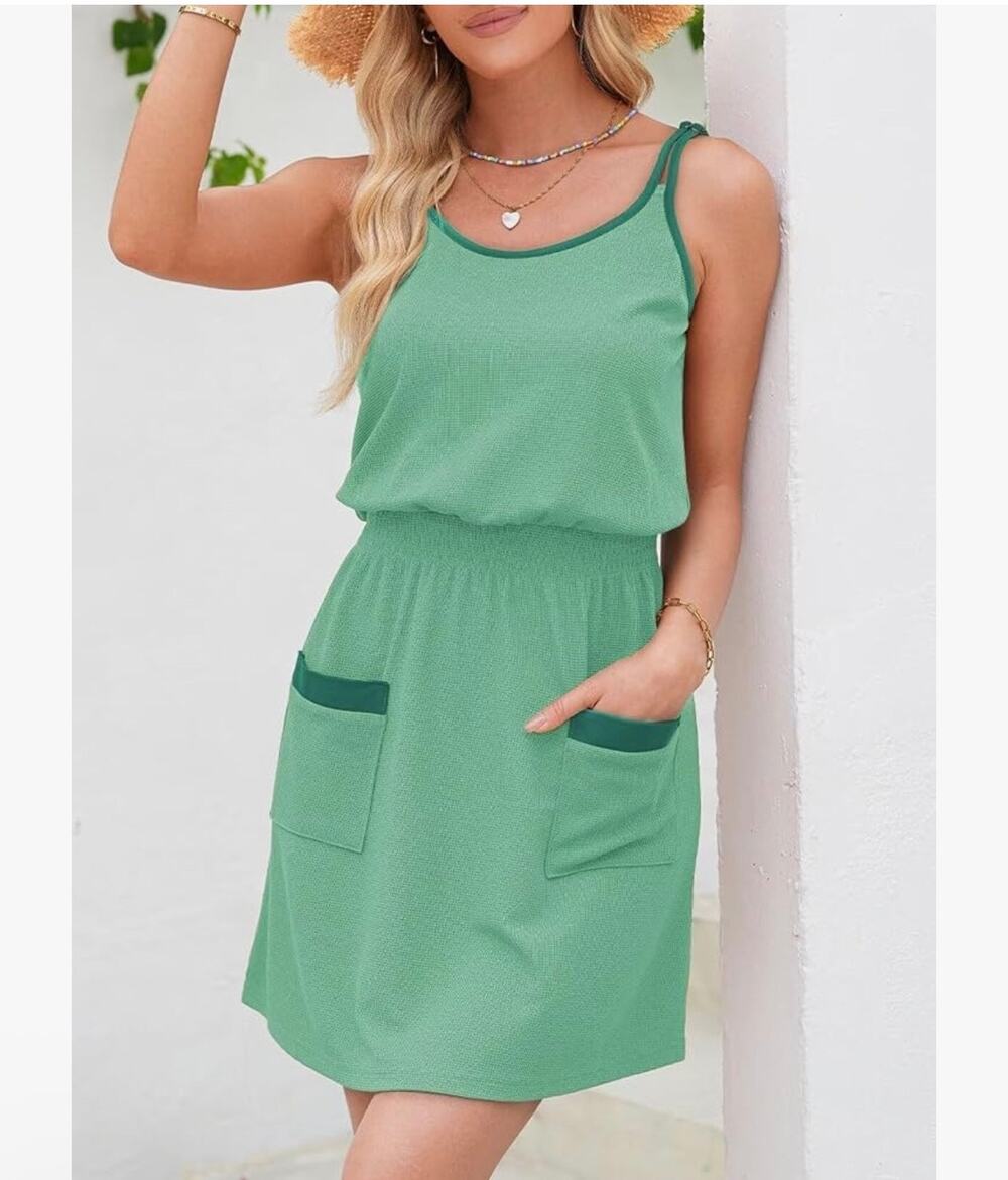 Dokotoo Sleeveless Front Pocket Dress Size M Medium NWT Green